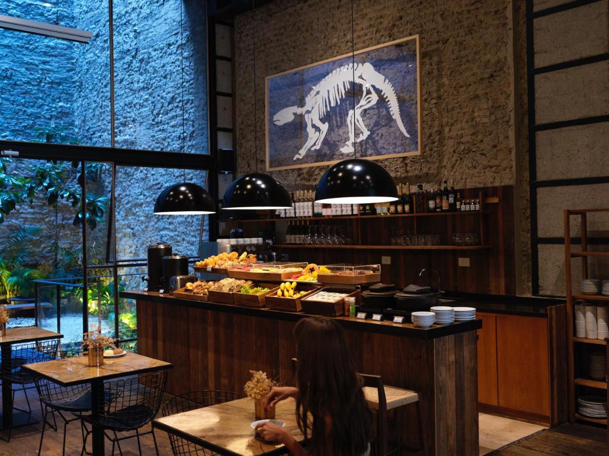 Aq Tailored Suites Buenos Aires Exterior photo The interior of the restaurant